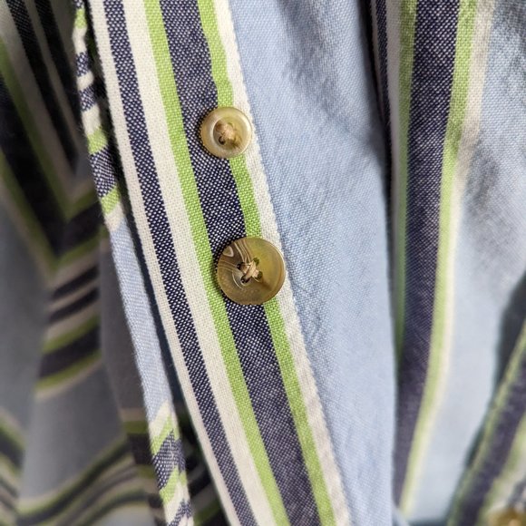 Gulf Traders* Men's Classic Short Sleeve Button Down Curved‎ Hem Shirt~ Medium - Picture 11 of 11